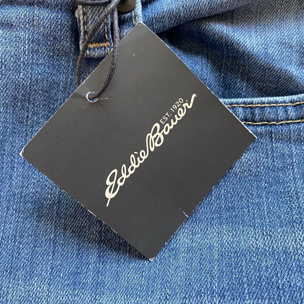 NWT Eddie Bauer Stay Shape Slightly Curvy Straight Denim Jeans. Size 8. - Picture 9 of 12